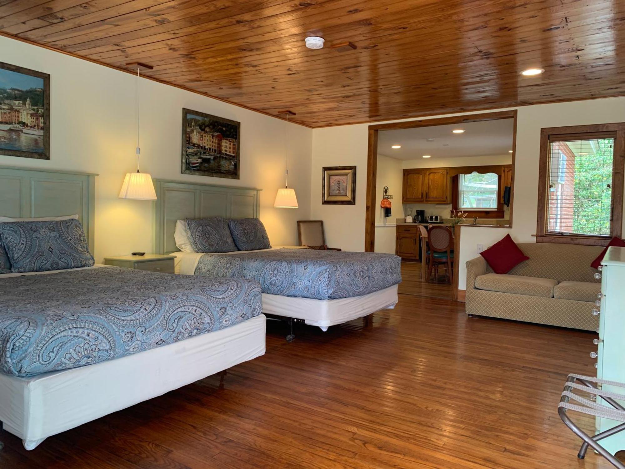 Cape Pines Motel バクストン エクステリア 写真