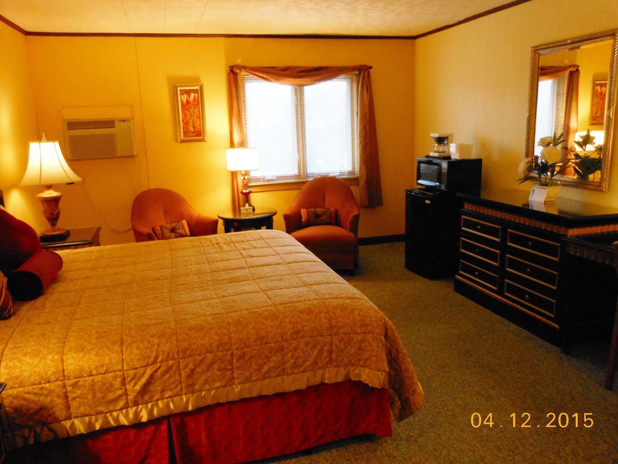 Cape Pines Motel バクストン エクステリア 写真